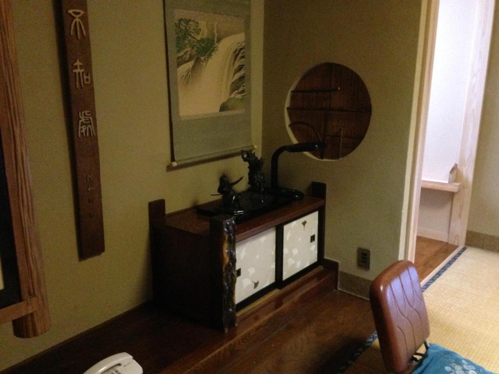 Chuokan Shimizuya Ryokan Нагано Номер фото